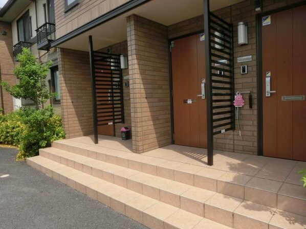 イーズフィールド Bの物件内観写真